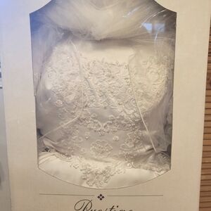 Wedding dress prestige